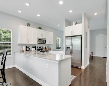 3037 Lunar Street - Photo Thumbnail 8
