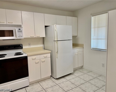 7755 Jewel Lane - Photo Thumbnail 2