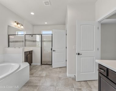 8432 Paragrass Avenue - Photo Thumbnail 13