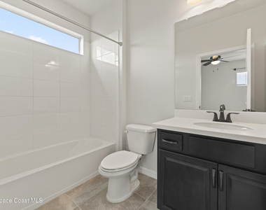 8432 Paragrass Avenue - Photo Thumbnail 20