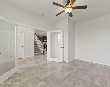 8432 Paragrass Avenue - Photo Thumbnail 3