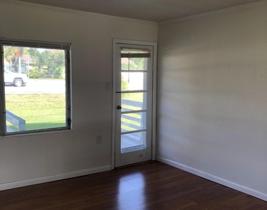 2505 Dairy Road - Photo Thumbnail 6