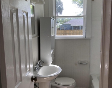 2505 Dairy Road - Photo Thumbnail 10