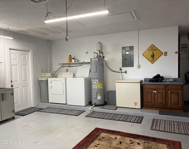 629 Ebony Street - Photo Thumbnail 20