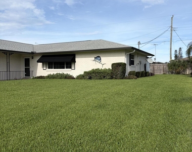 629 Ebony Street - Photo Thumbnail 2