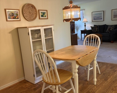 629 Ebony Street - Photo Thumbnail 10