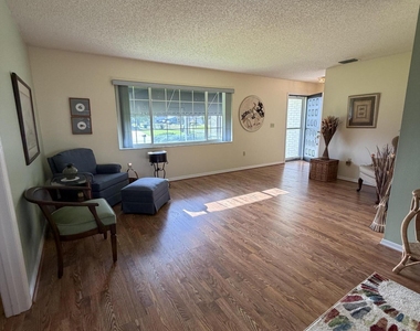 629 Ebony Street - Photo Thumbnail 25