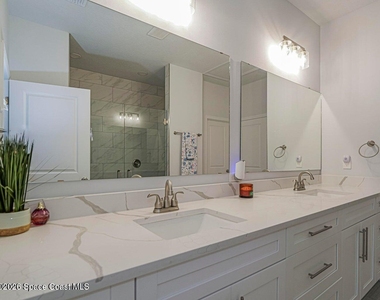 3010 Eldron Boulevard Se - Photo Thumbnail 21