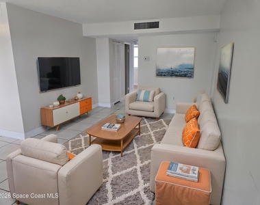 8401 N Atlantic Avenue N - Photo Thumbnail 3