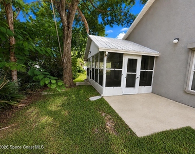 3022 Pebble Creek Street - Photo Thumbnail 15