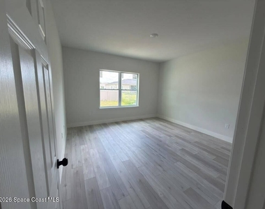 725 Bryant Road Sw - Photo Thumbnail 11