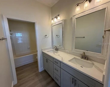 3116 Toscana Circle - Photo Thumbnail 4