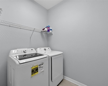 1113 Savannah Landings Avenue - Photo Thumbnail 38