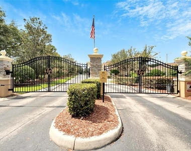 1113 Savannah Landings Avenue - Photo Thumbnail 79