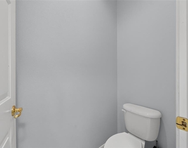 1113 Savannah Landings Avenue - Photo Thumbnail 57
