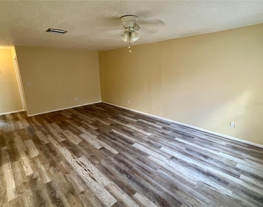 613 61st Avenue Terrace E - Photo Thumbnail 5