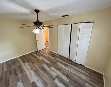 613 61st Avenue Terrace E - Photo Thumbnail 16