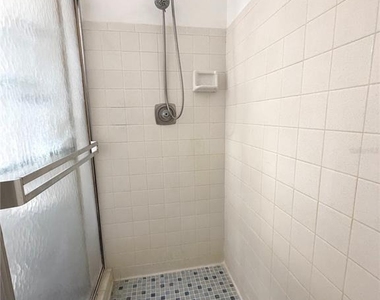 2383 Netherlands Drive - Photo Thumbnail 13