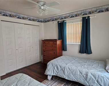 206 Sola Lane - Photo Thumbnail 21