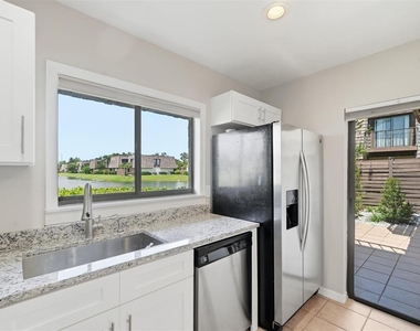 15314 E Pond Woods Drive - Photo Thumbnail 19