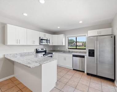 15314 E Pond Woods Drive - Photo Thumbnail 15