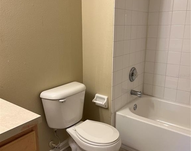 2751 Conch Hollow Drive - Photo Thumbnail 16