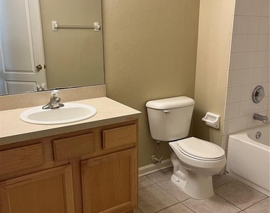 2751 Conch Hollow Drive - Photo Thumbnail 27