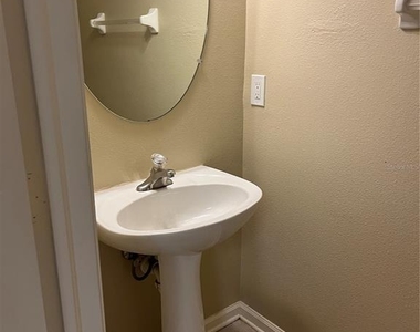 2751 Conch Hollow Drive - Photo Thumbnail 4