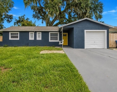 113 Inwood Circle - Photo Thumbnail 1