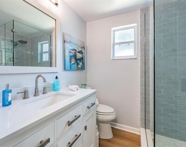 13850 Se 124 Street - Photo Thumbnail 16