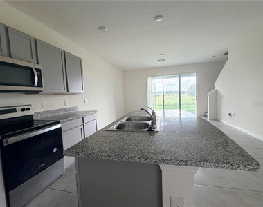 34260 Redwood Dawn Lane - Photo Thumbnail 10