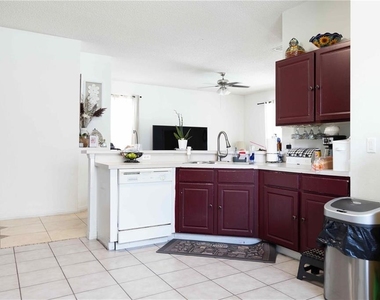 4940 Bellthorn Drive - Photo Thumbnail 4