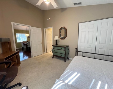 1918 Nw 50th Circle - Photo Thumbnail 22