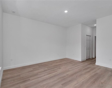 8101 Sw 132nd Loop - Photo Thumbnail 28