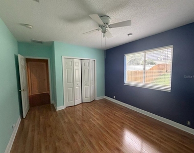 4762 Sw 1st Avenue - Photo Thumbnail 9