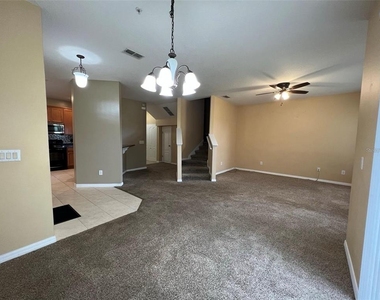 562 Climbing Ivy Court - Photo Thumbnail 1