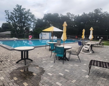 18 Forest Drive - Photo Thumbnail 9