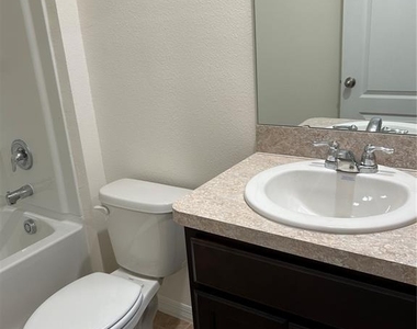 3349 Costello Circle - Photo Thumbnail 13
