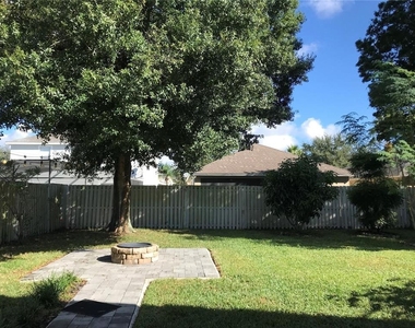 4931 Marbella Isle Drive - Photo Thumbnail 12