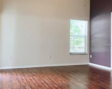 4931 Marbella Isle Drive - Photo Thumbnail 8