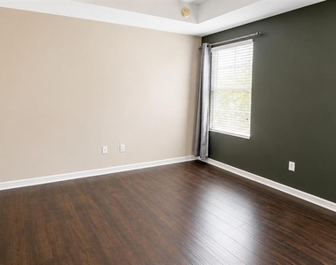 5415 Via Appia Way - Photo Thumbnail 18