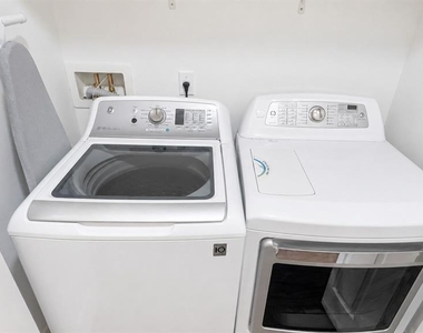 5415 Via Appia Way - Photo Thumbnail 23