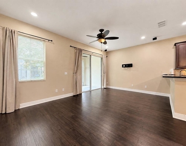 5415 Via Appia Way - Photo Thumbnail 4