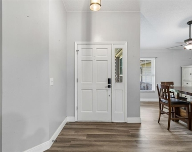 7610 Heathfield Court - Photo Thumbnail 3