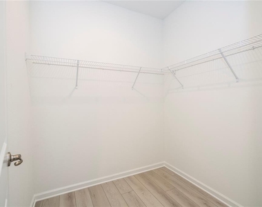 9313 Luminary Boulevard - Photo Thumbnail 33