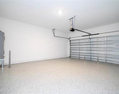 9313 Luminary Boulevard - Photo Thumbnail 8
