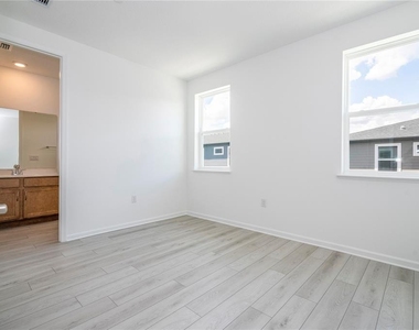 9313 Luminary Boulevard - Photo Thumbnail 25
