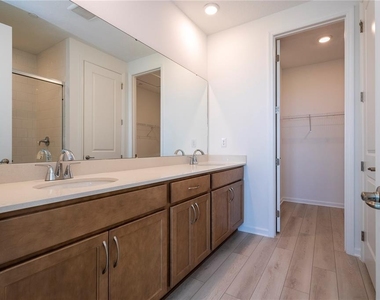 9313 Luminary Boulevard - Photo Thumbnail 31