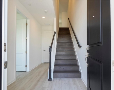 9313 Luminary Boulevard - Photo Thumbnail 2