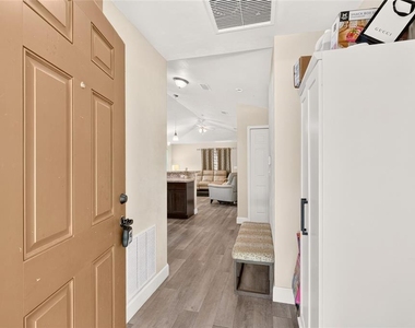 13002 Sw 174th Street - Photo Thumbnail 3